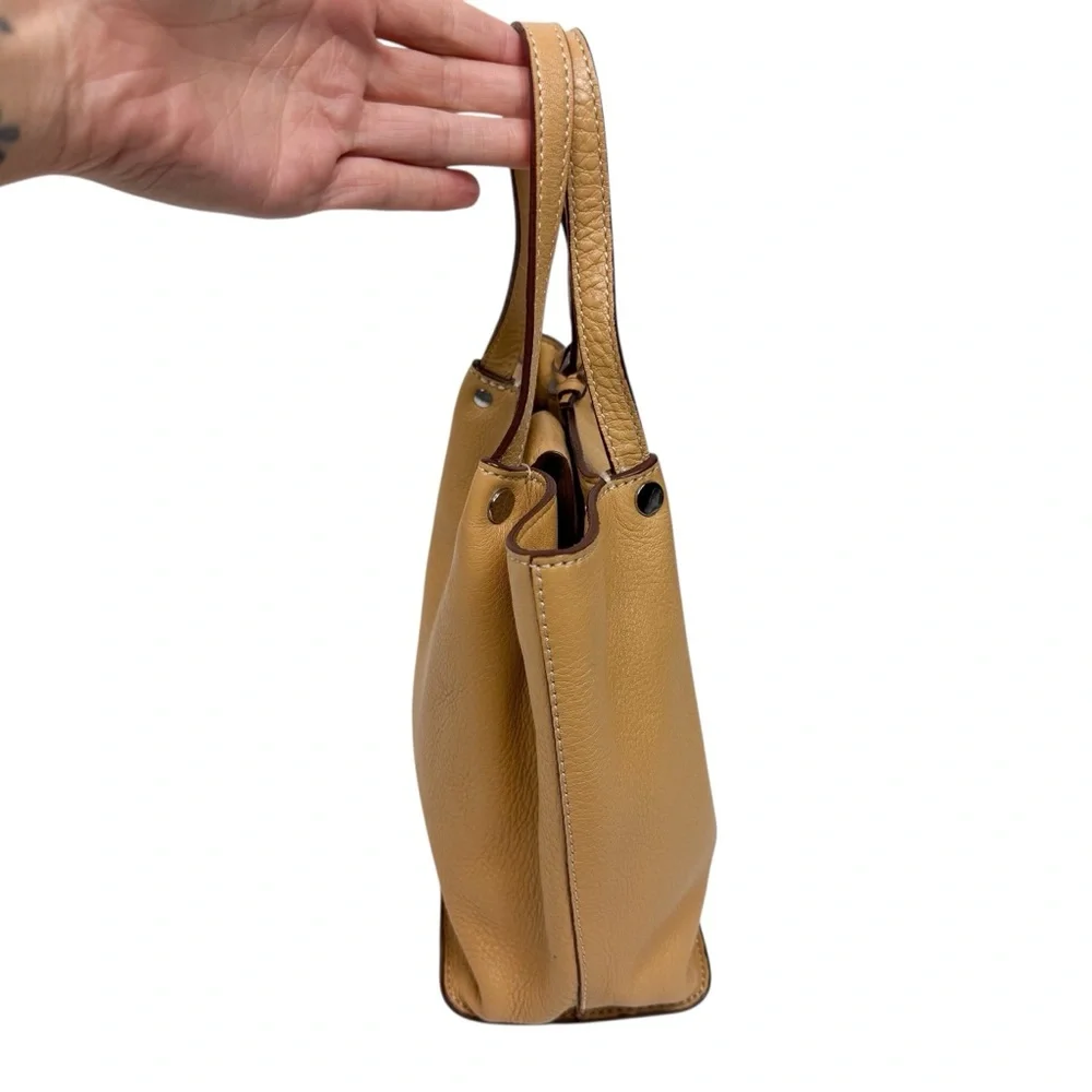Vintage Talbots Tan Leather Small Top Handle Hobo Bag‎ Minimalist Neutral Purse